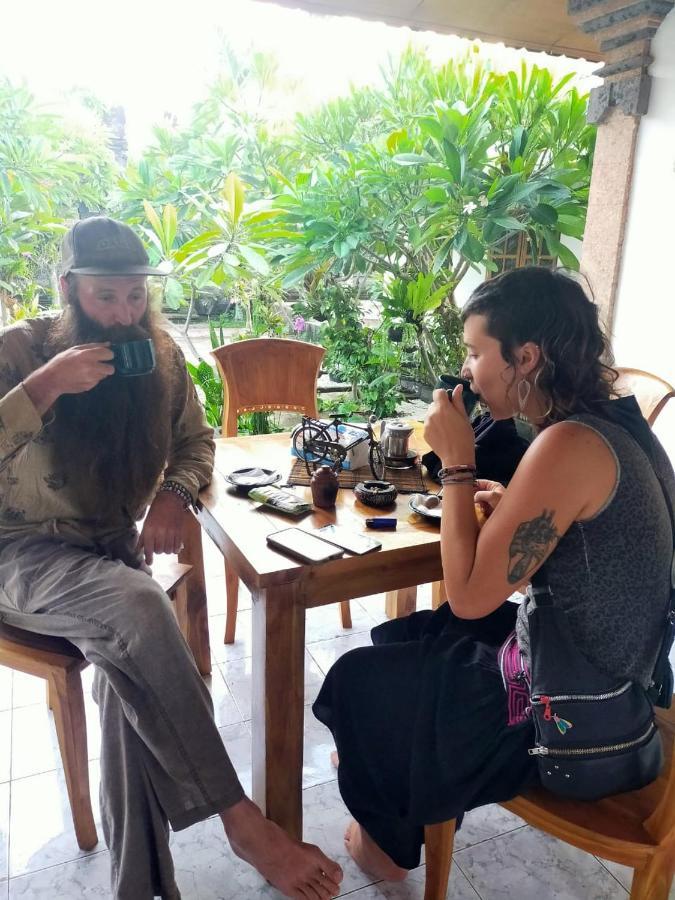 Lebih Serongga Guest House מראה חיצוני תמונה